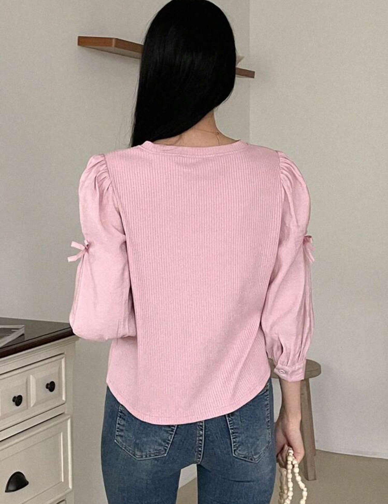 Long sleeve bow blouse