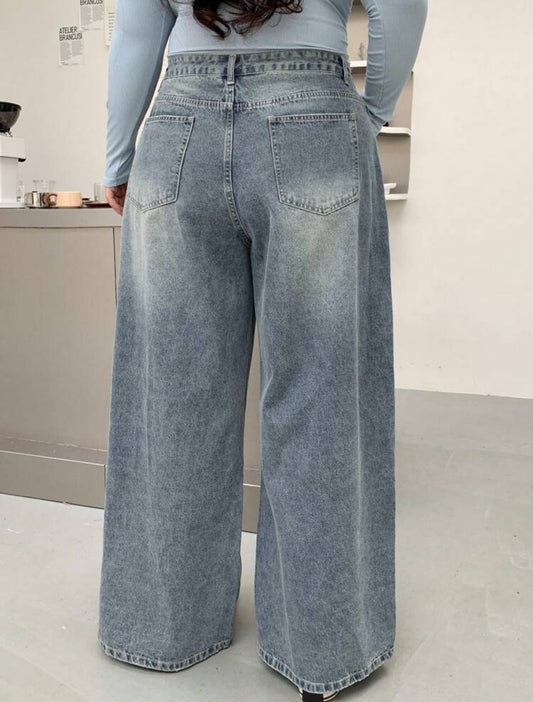Plus sized wide leg boyfriend jeans
